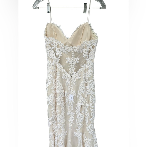 NWT SOTTERO AND MIDGLEY-MATTEA-5SR602 Wedding Dress - Size 8 - White - Mermaid - Picture 5 of 16